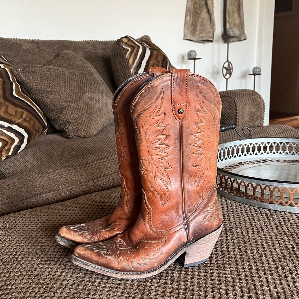 LIBERTY BLACK BOOTS 7